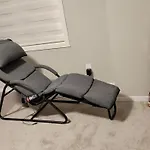 A Cozy 3 Bedroom New House With 2 Living Rooms